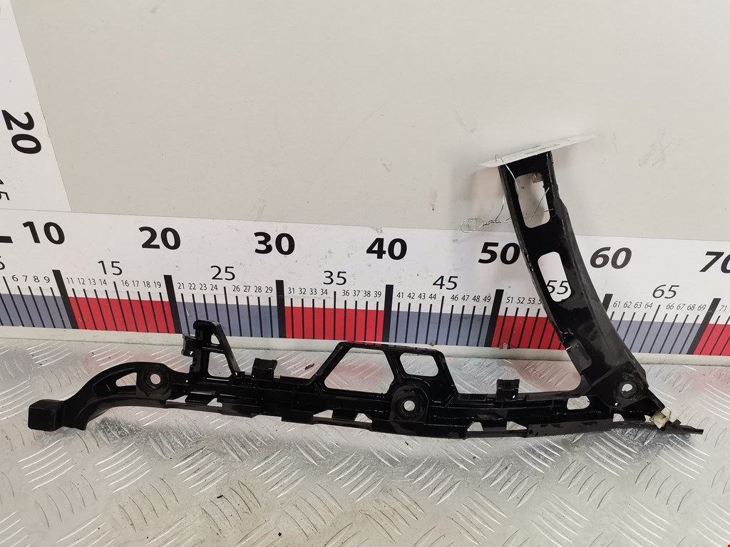 Кронштейн (крепление) заднего бампера правый Land Rover Range Rover Sport 1 (2005-2013)