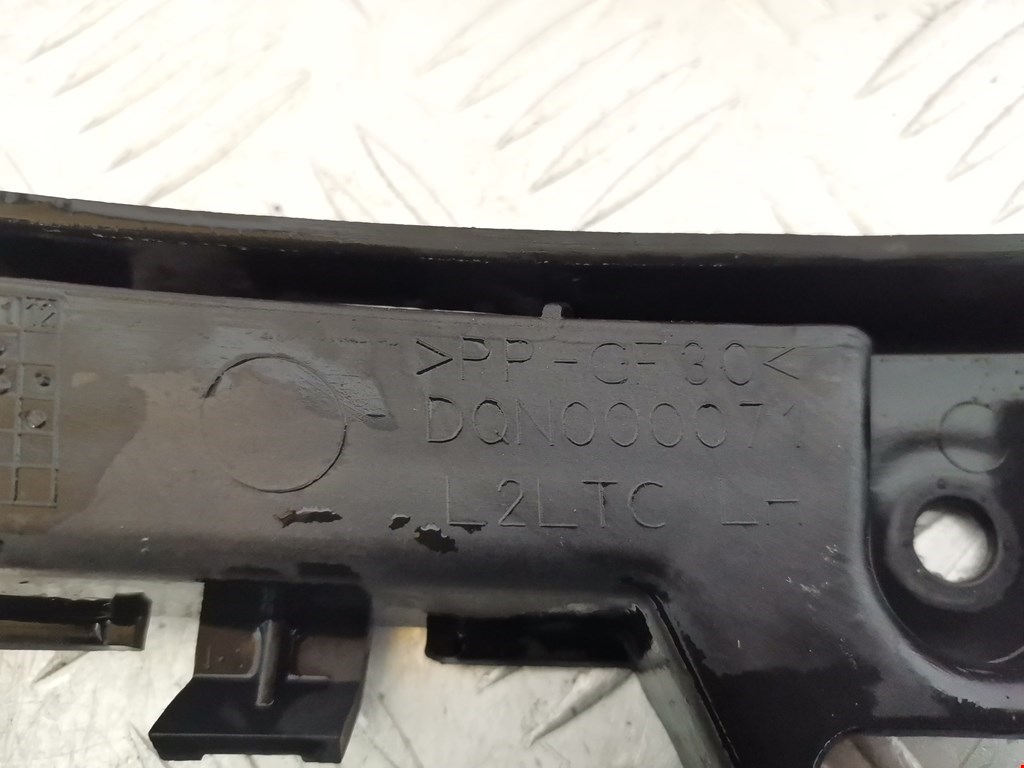 Кронштейн заднего бампера левый правый LAND ROVER Range Rover Sport 2005-2013