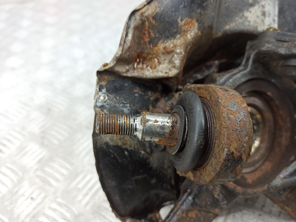 Ступица передняя левая HONDA Civic 2001-2005