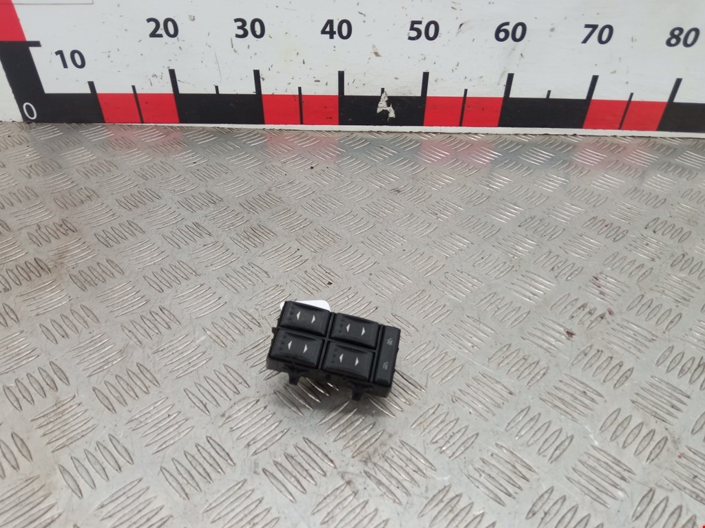 Блок управления стеклоподъемниками FORD Mondeo III 2000-2007