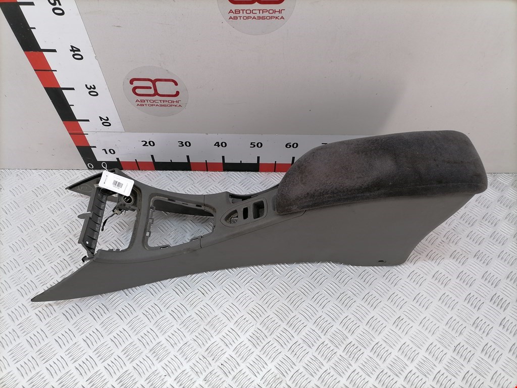 Подлокотник в салон RENAULT Laguna 2001-2007