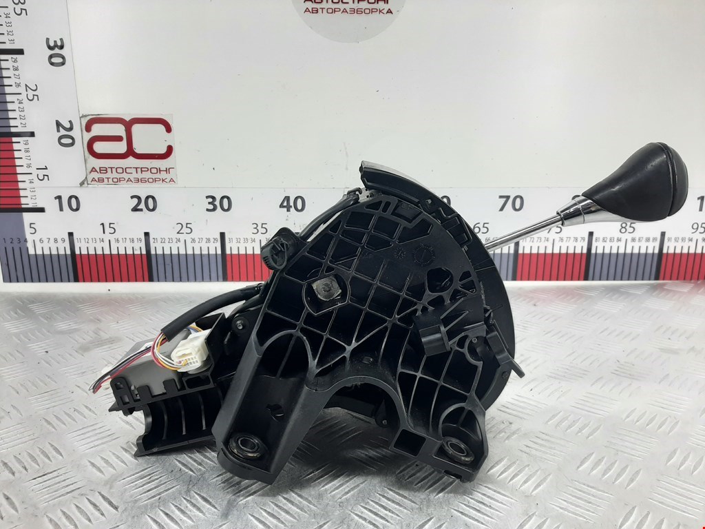 Кулиса (селектор) АКПП/МКПП в салоне LEXUS RX 350\450H 2009-2015