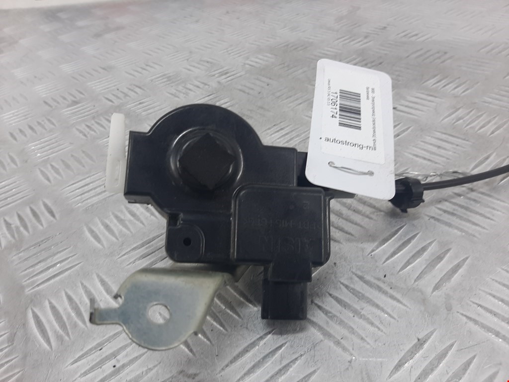 Активатор замка багажника LEXUS RX 350\450H 2009-2015