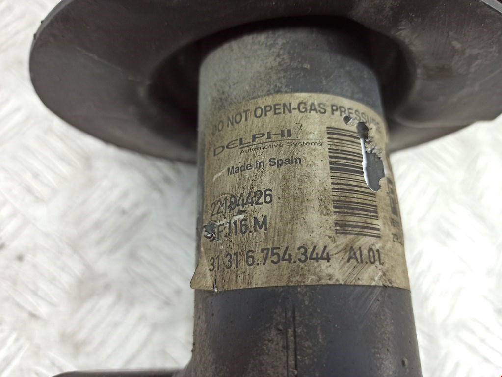 Амортизатор передний правый BMW X5 E53 1999-2006