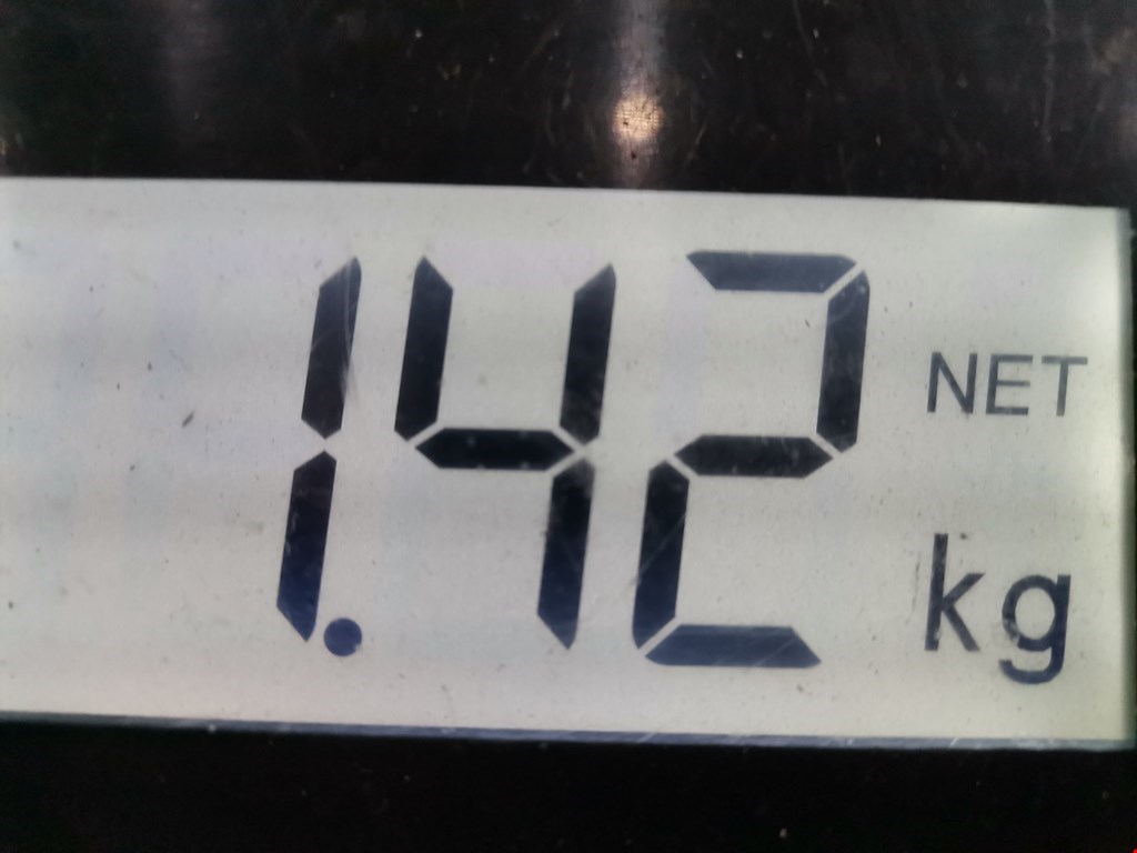 Стекло кузовное глухое левое VOLVO V60 2010-2018