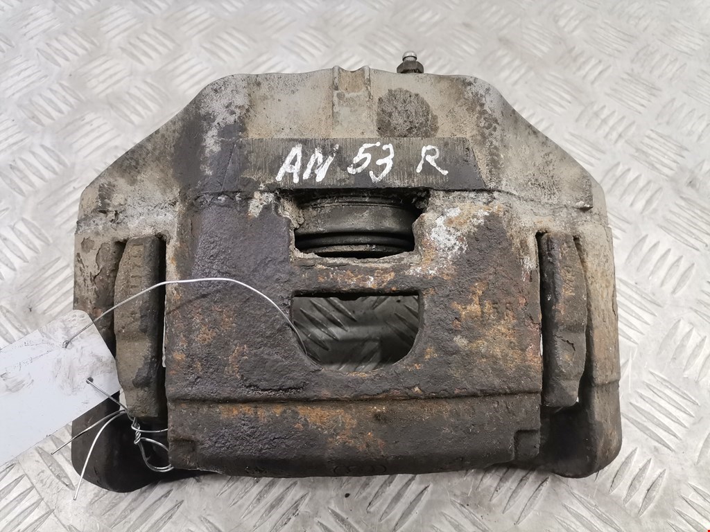 Суппорт передний правый AUDI A6 C6 2004-2010