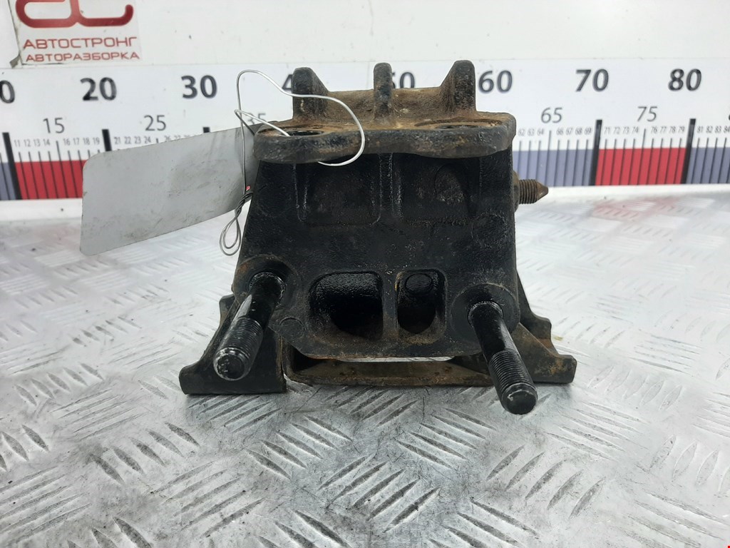 Подушка (опора) крепления двигателя Hyundai Santa Fe 2 (CM) (2005-2012)