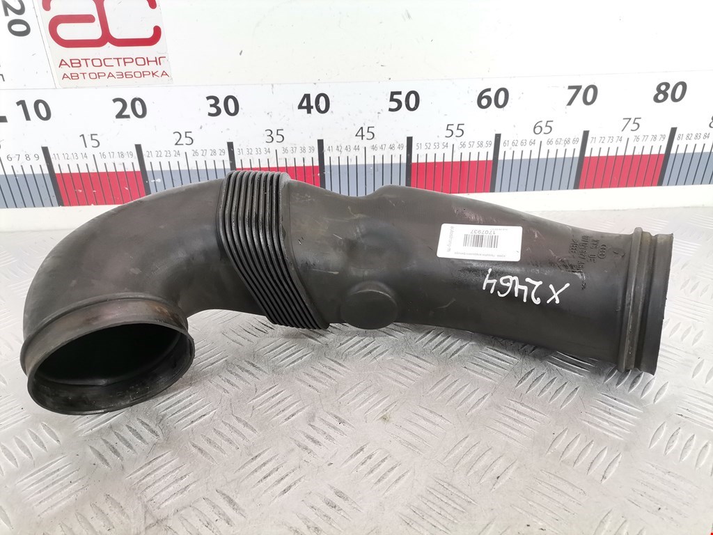 Патрубок воздушного фильтра AUDI A8 D3 2003-2010