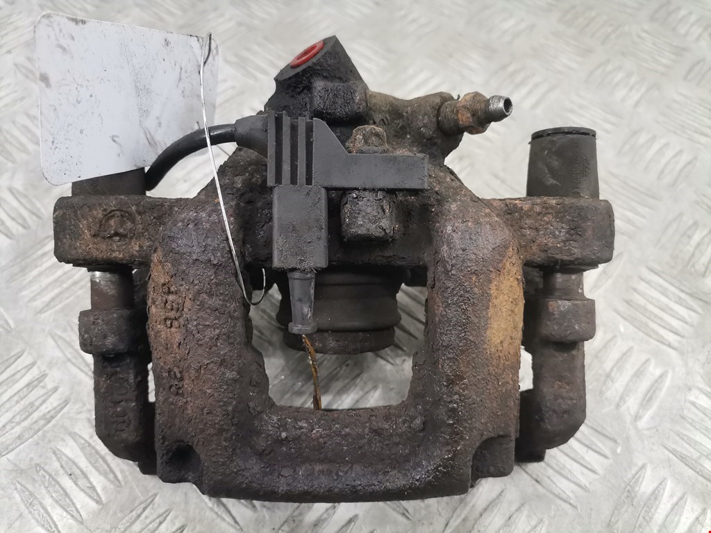 Суппорт задний правый MERCEDES-BENZ C-Class C-klasse W204 2007-2015