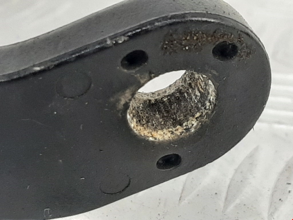 Поводок дворников передний левый/ правый CITROEN C4 II 2010-н.в.