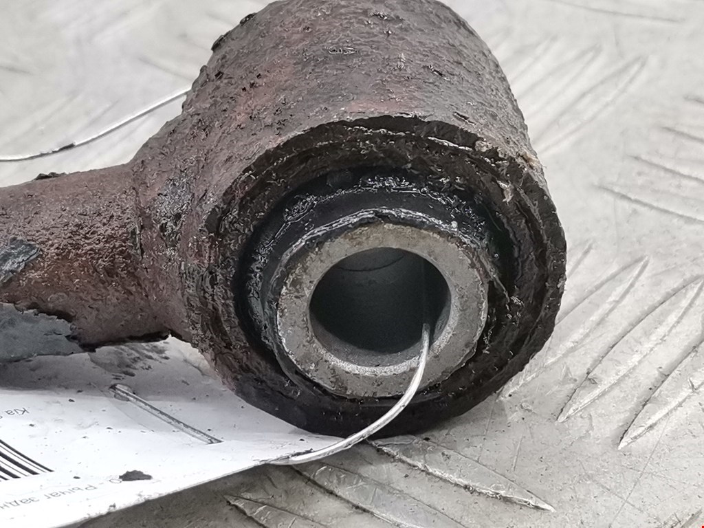 Рычаг задний правый KIA Sportage II 2004-2010