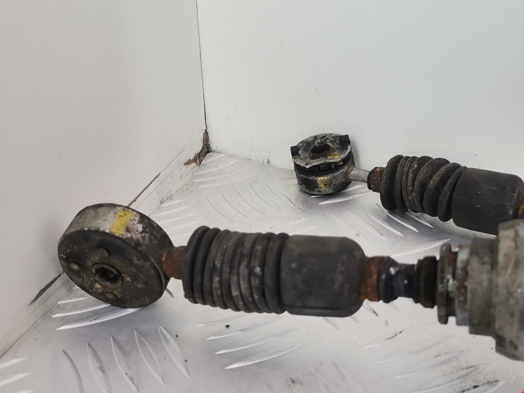 Кулиса (селектор) АКПП/МКПП в салоне HONDA Civic 4D 2006-2016