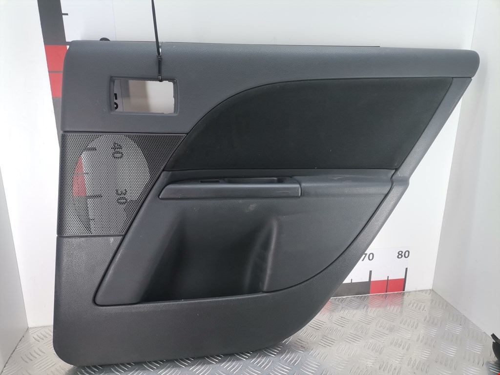 Обшивка двери задняя правая FORD Mondeo III 2000-2007