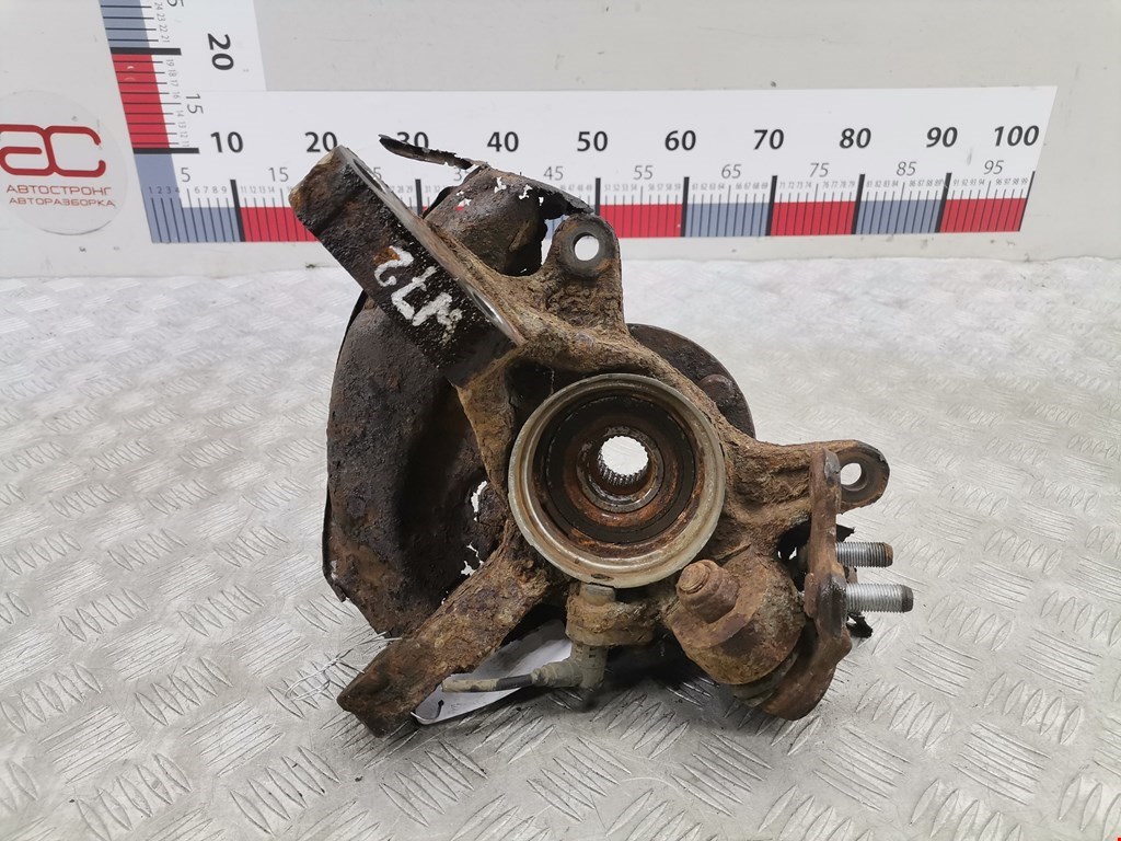 Ступица передняя левая/правая LEXUS RX 300 1997-2003