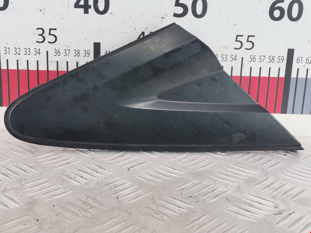 Накладка декоративная (молдинг) крыла переднего правого Honda Civic 8 (2005-2011)