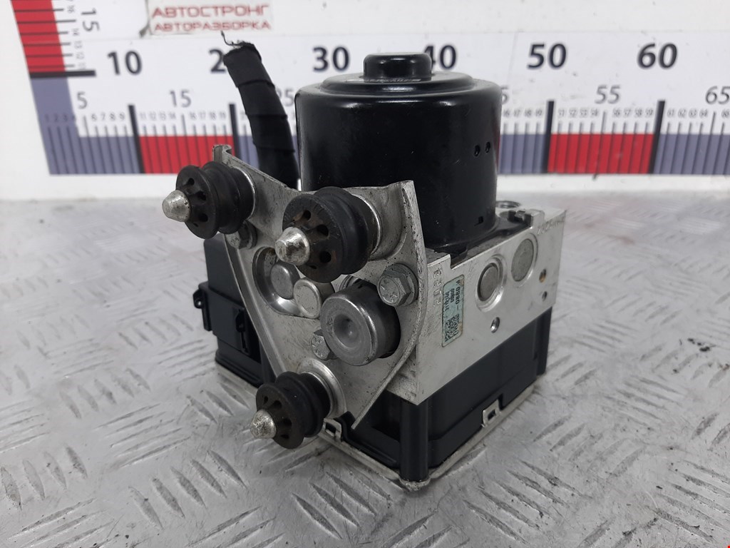 Блок ABS Volkswagen Touareg 2 (2010-2018)