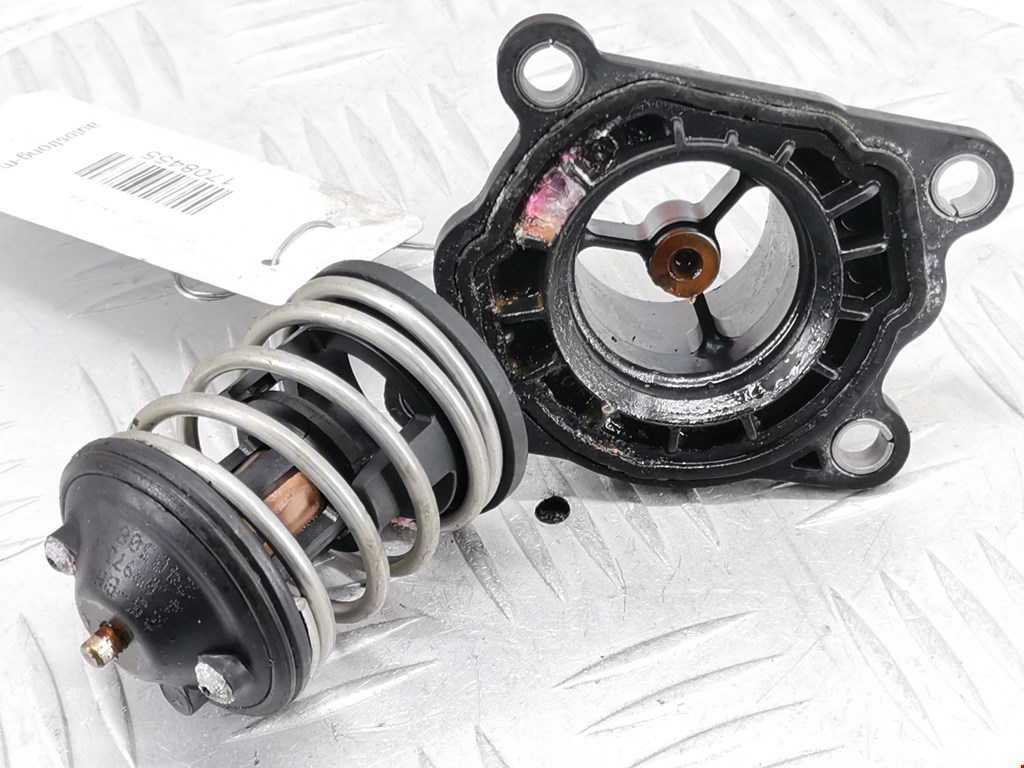 Корпус термостата BMW 5er 5 серия E60/E61 2003-2010