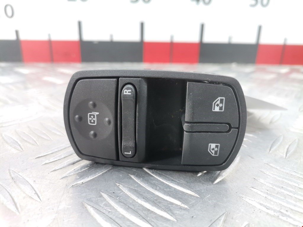 Блок управления стеклоподъемниками OPEL Corsa D 2006-2014