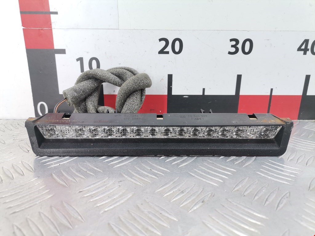 Фонарь дополнительный тормозной (стоп-сигнал) Opel Astra G (1998-2004)