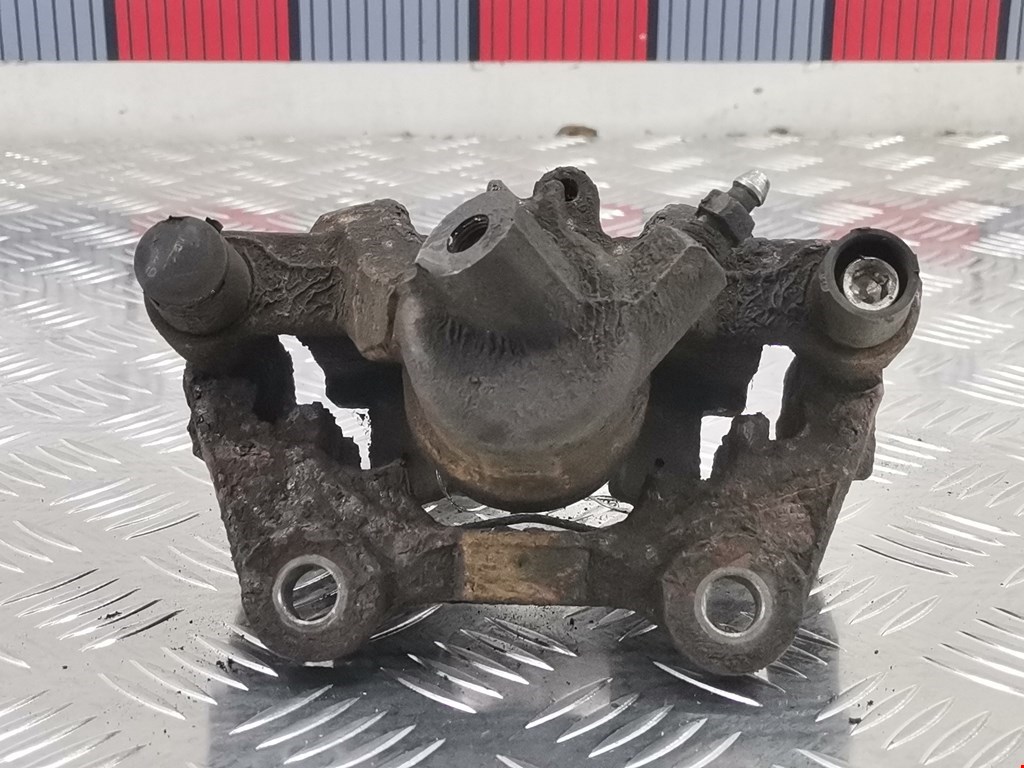 Суппорт задний левый MERCEDES-BENZ C-Class C-klasse W204 2007-2015