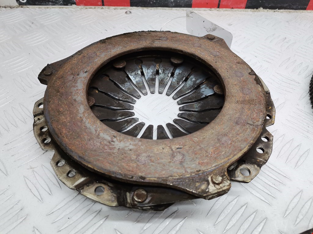 Маховик (демпфер сцепления) OPEL Meriva A 2003-2010