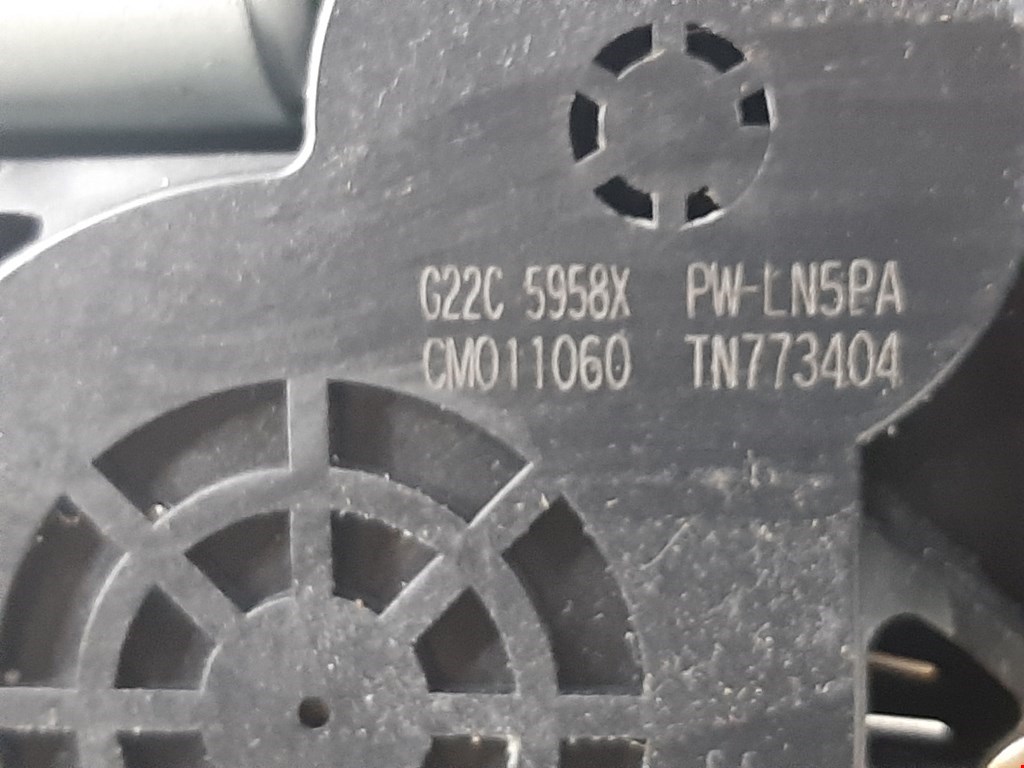 Стеклоподъемник задний правый MAZDA Mazda 2 DY 2003-2007