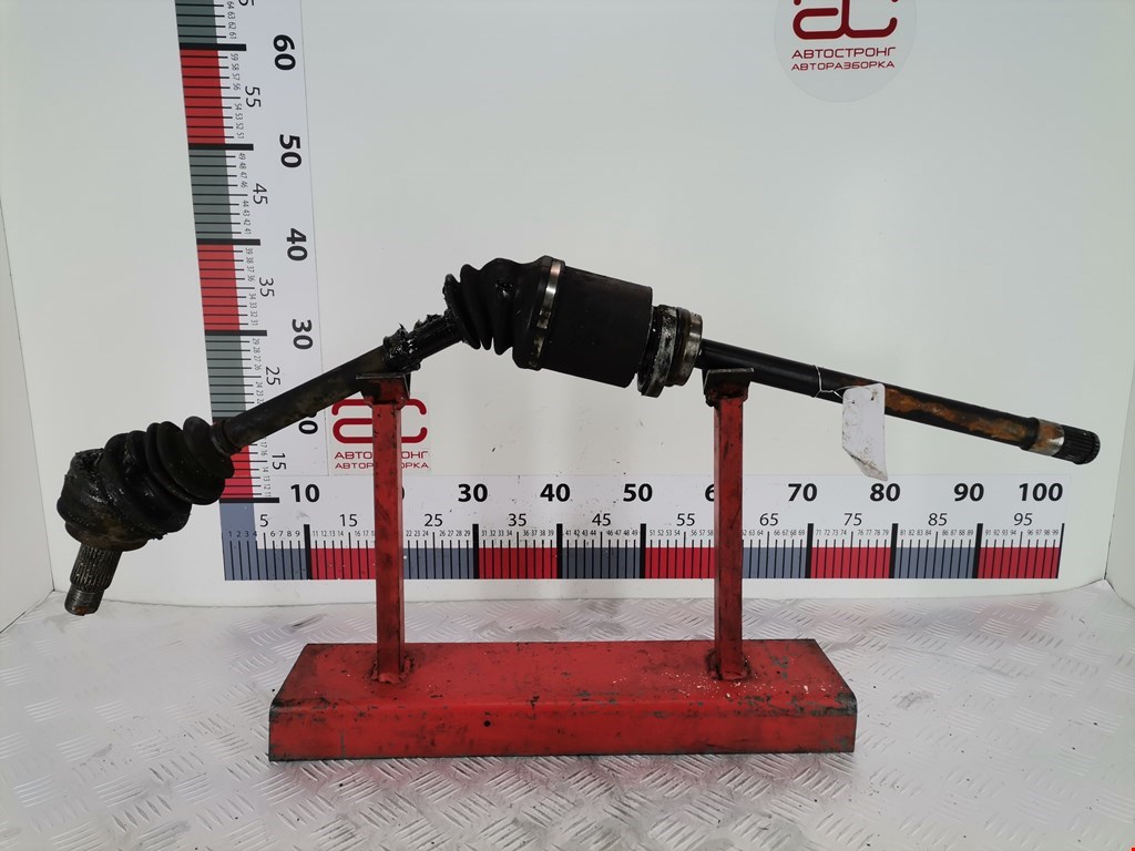 Полуось передняя правая (приводной вал шрус) BMW X3 (E83) (2003-2010)