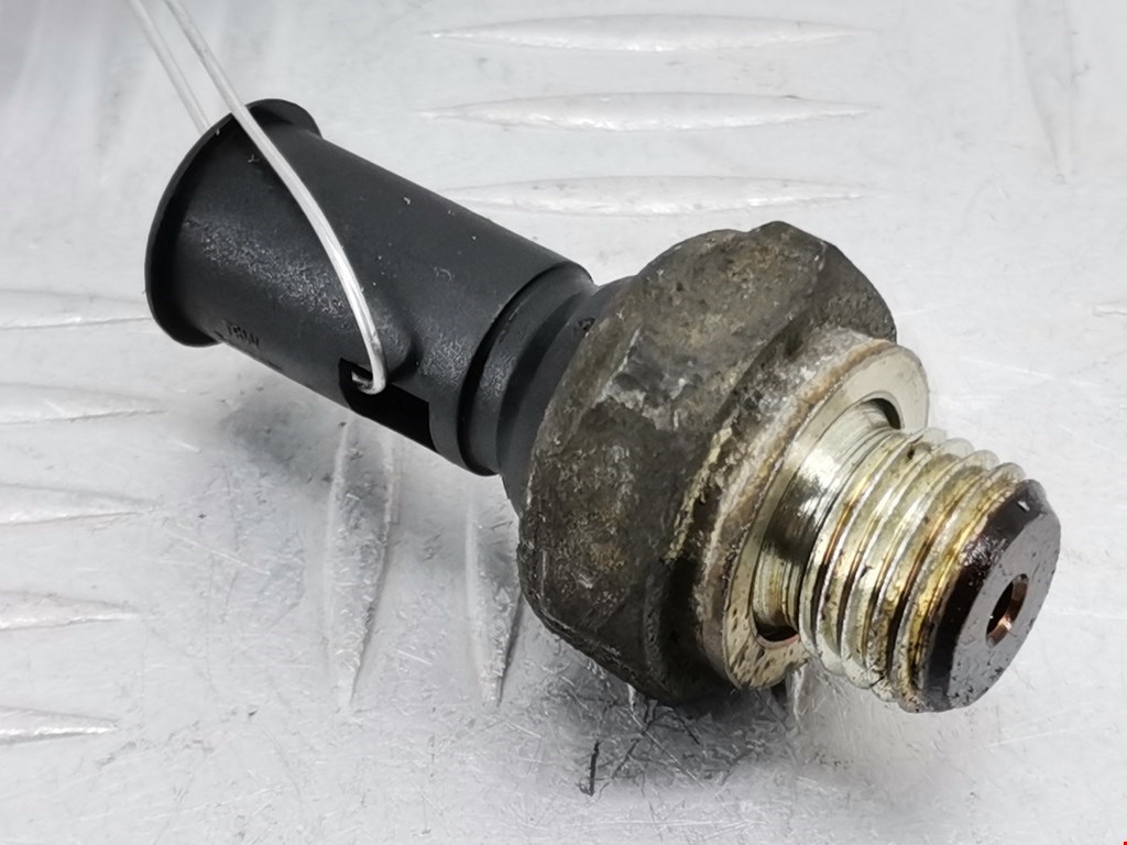 Датчик давления масла VOLVO S40 I 1995-2004