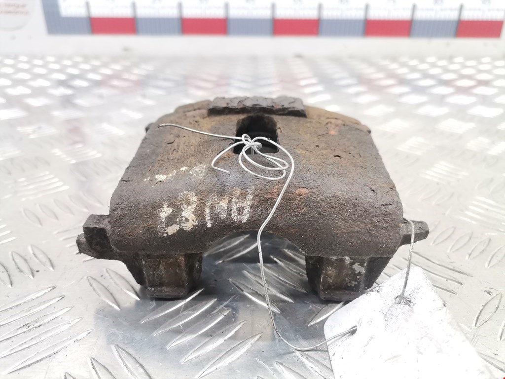 Суппорт задний правый CHRYSLER PT Cruser 2000-2010