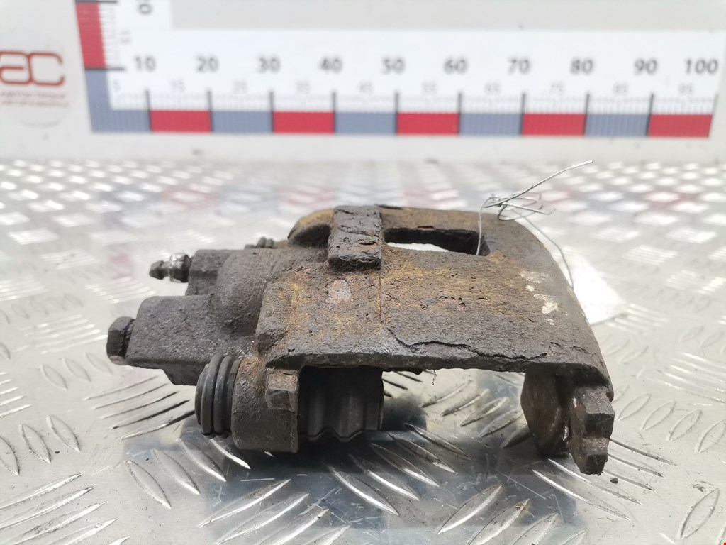 Суппорт задний правый CHRYSLER PT Cruser 2000-2010