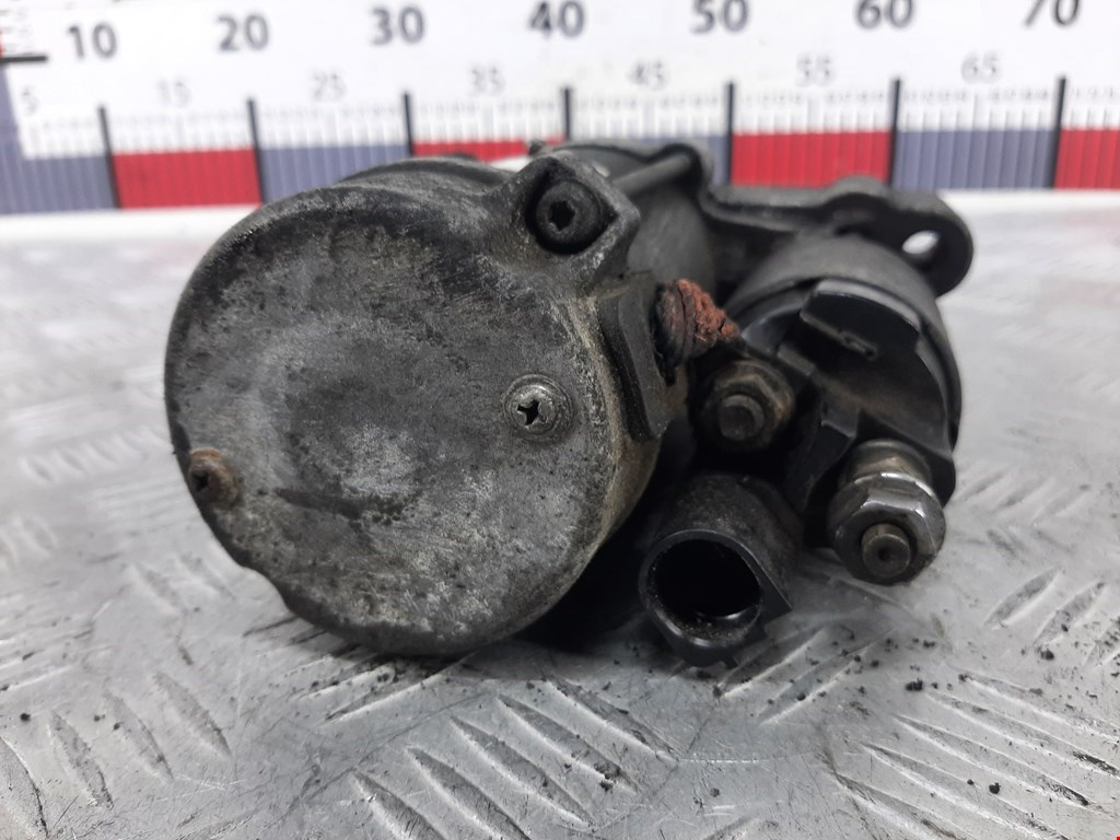 Стартер AUDI A4 B8 2007-2015