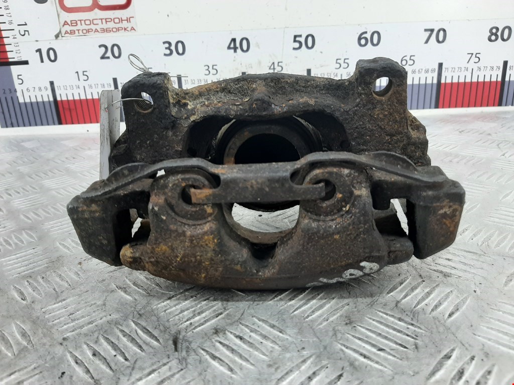 Суппорт передний правый VOLVO V60 2010-2018