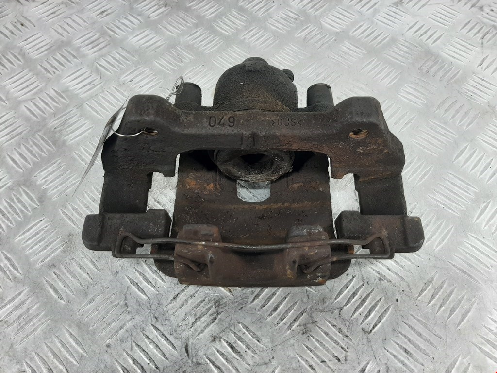 Суппорт передний правый OPEL Astra K 2015-2021