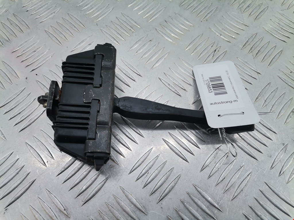 Ограничитель открывания двери BMW X5 E53 1999-2006