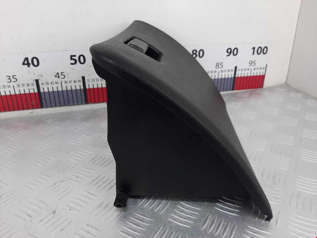 Бардачок MITSUBISHI Carisma 1995-1999