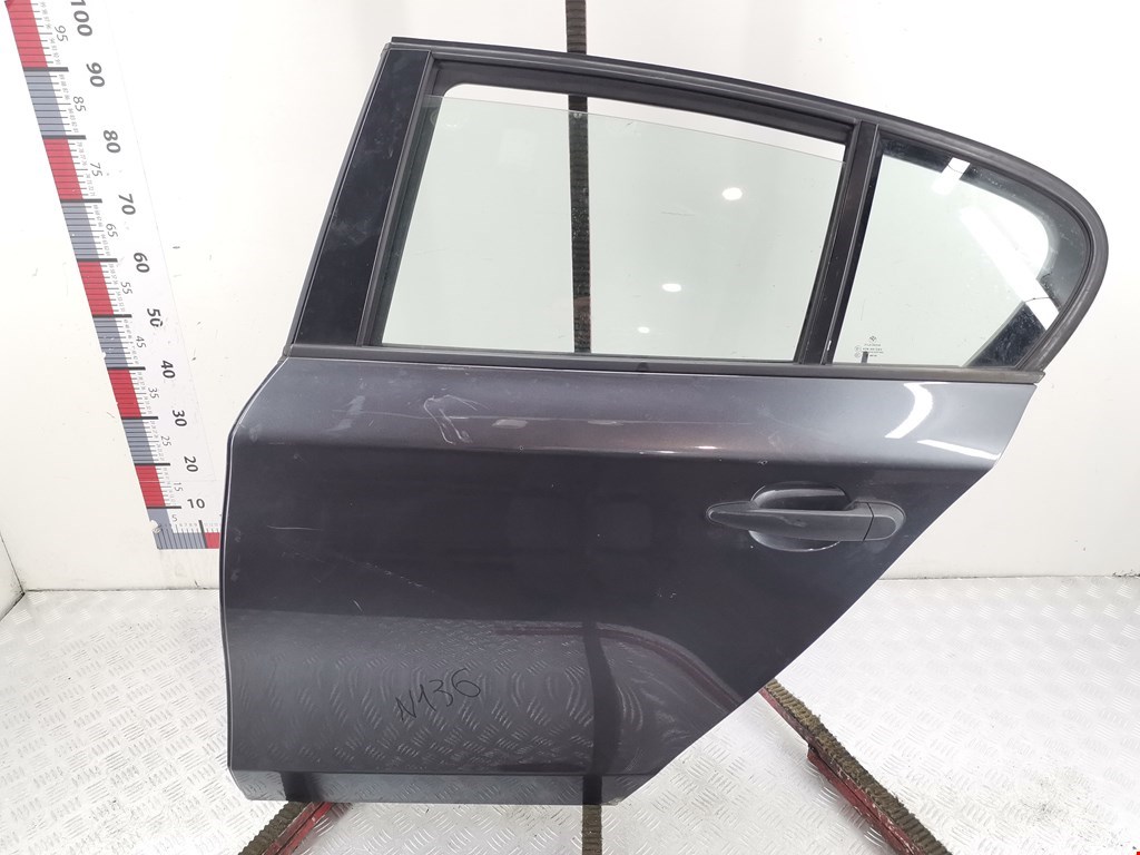 Дверь задняя левая BMW 1er E81\E87 2004-2011