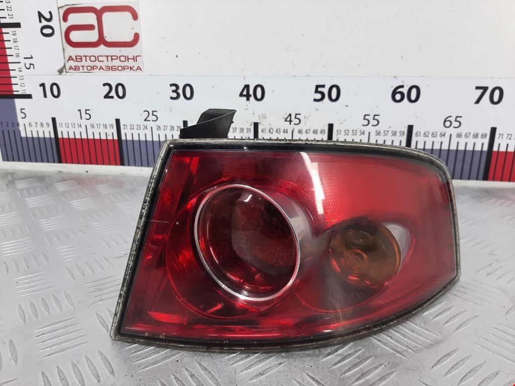 Фонарь задний правый SEAT Ibiza 2002-2008