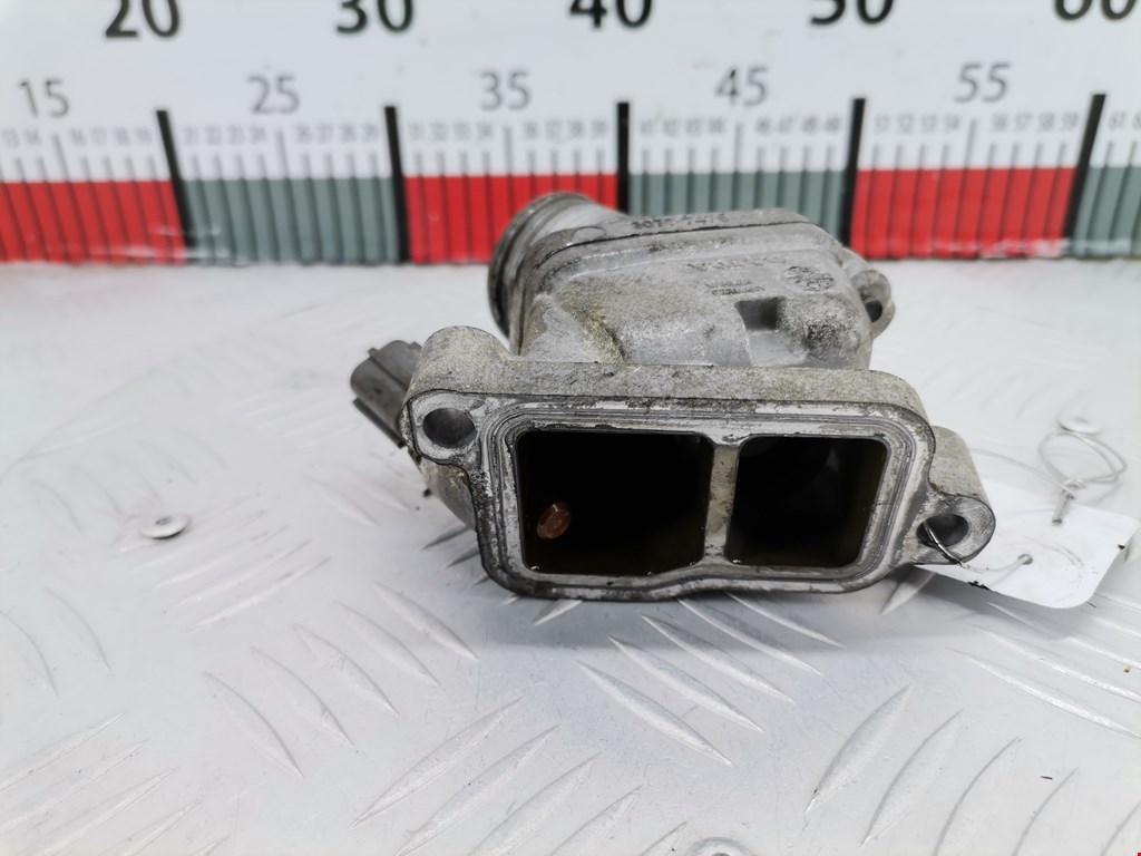 Корпус термостата VOLVO V70 III 2007-2016