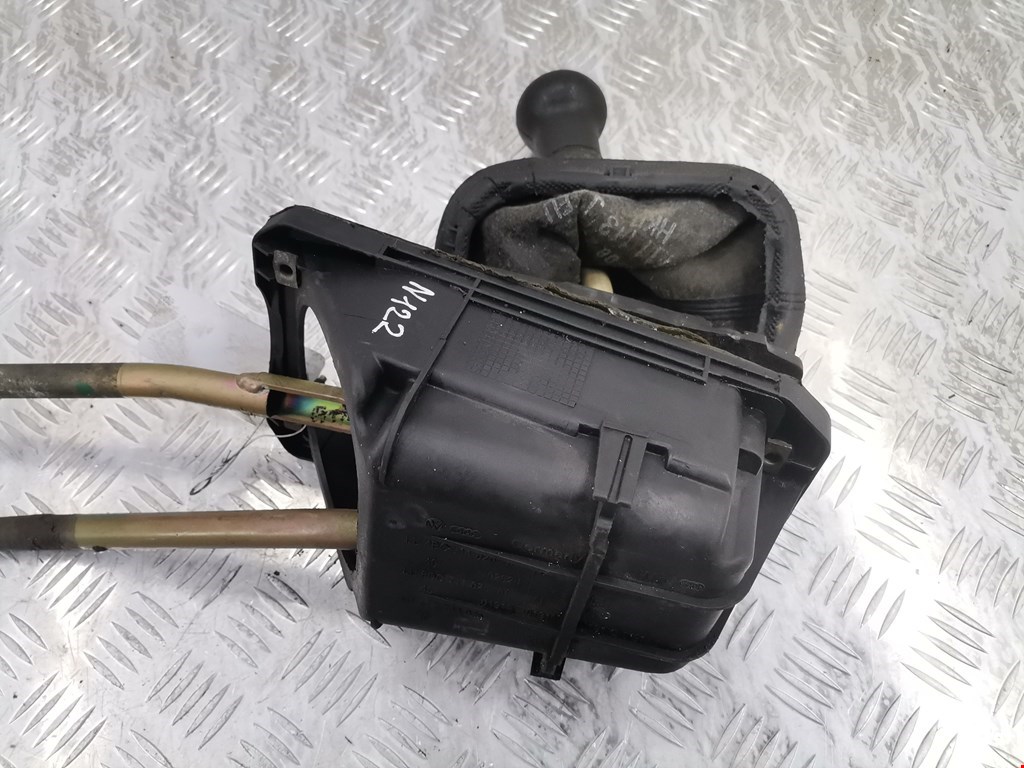 Кулиса (селектор) АКПП/МКПП в салоне VOLKSWAGEN Passat B5 1997-2005