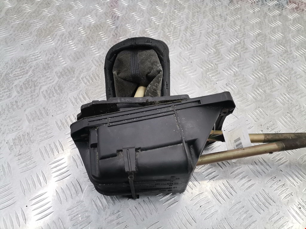 Кулиса (селектор) АКПП/МКПП в салоне VOLKSWAGEN Passat B5 1997-2005