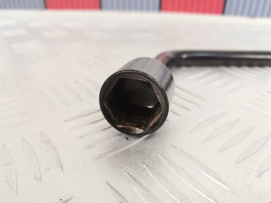 Ключ балонный LEXUS RX 350\450H 2009-2015