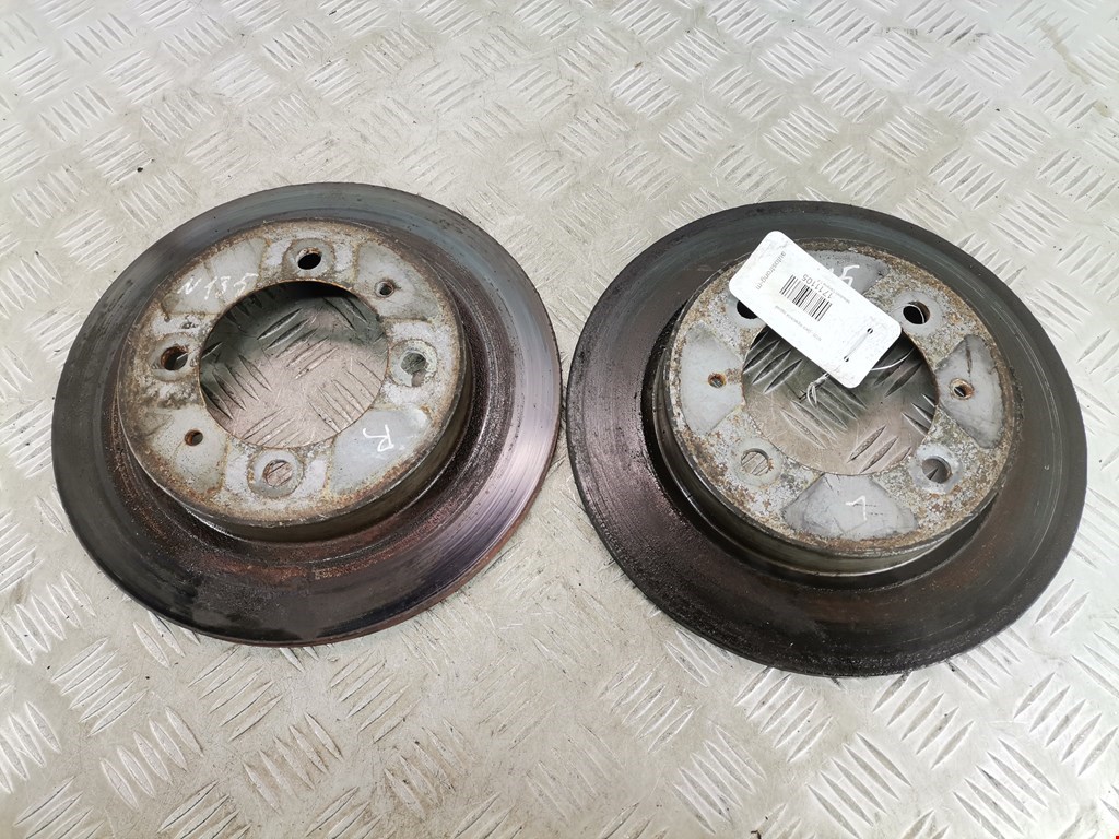 Диск тормозной задний MITSUBISHI Carisma 1995-1999