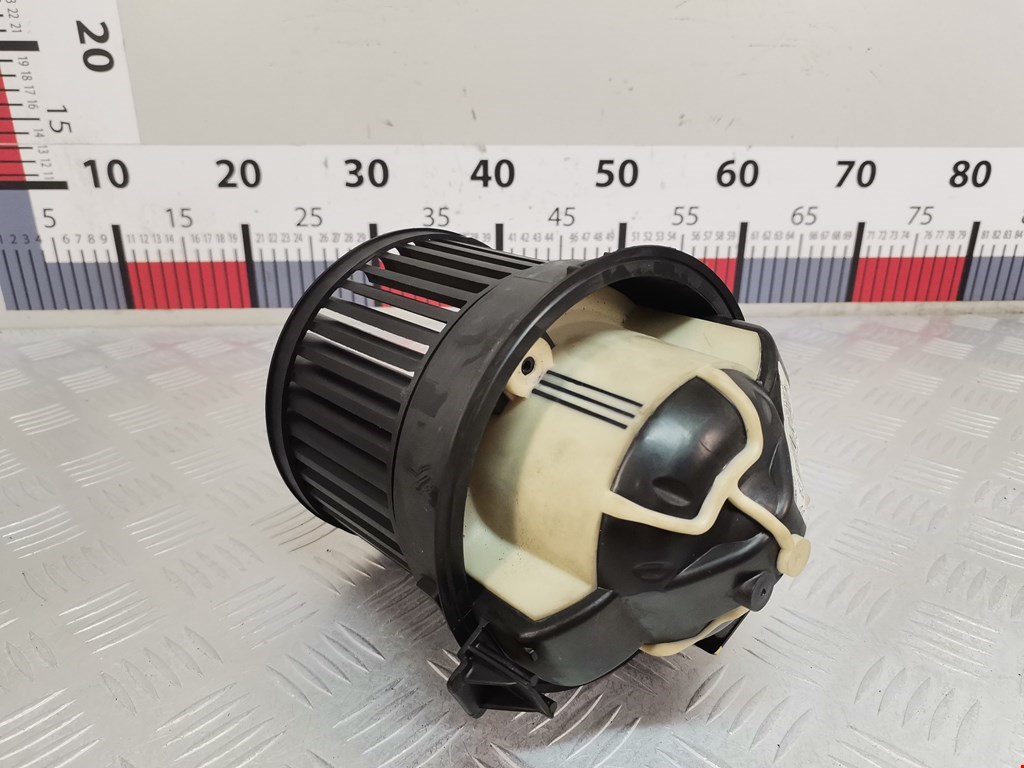 Моторчик (мотор) отопителя салона CITROEN C3 Picasso 2009-2017