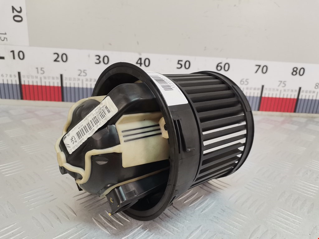 Моторчик (мотор) отопителя салона CITROEN C3 Picasso 2009-2017