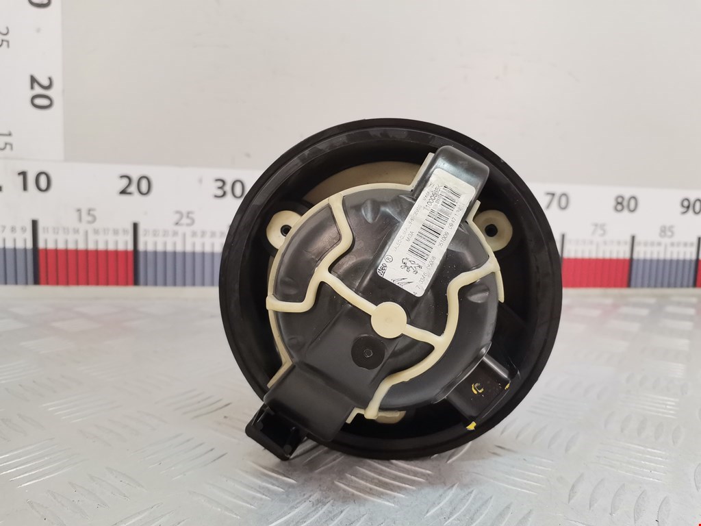 Моторчик (мотор) отопителя салона CITROEN C3 Picasso 2009-2017