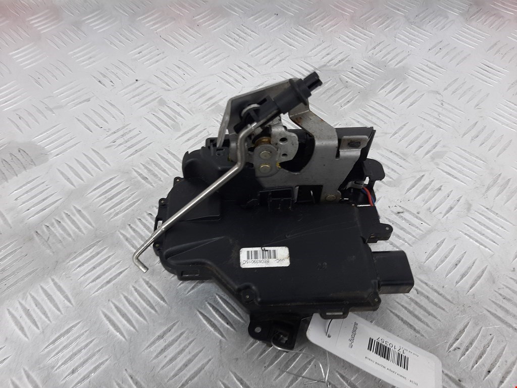 Замок двери задней левой AUDI A4 B6 2001-2005
