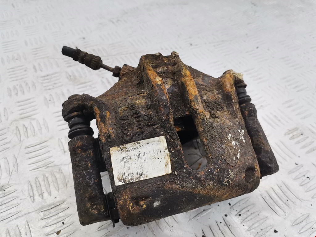 Суппорт передний правый CITROEN C3 Picasso 2009-2017