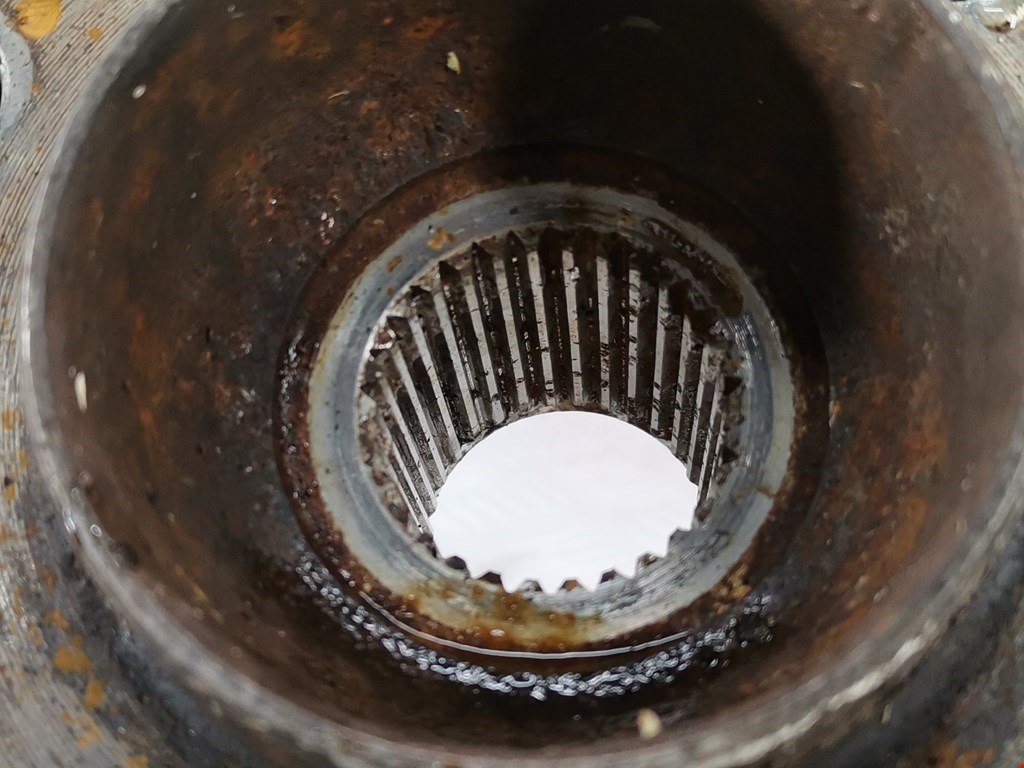 Ступица передняя правая BMW X3 E83 2003-2010