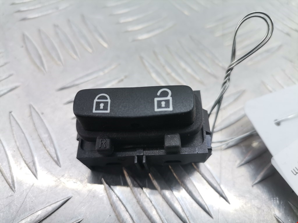 Кнопка центрального замка VOLVO XC60 I 2008-2017