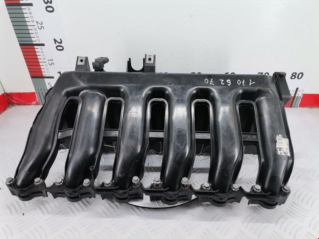 Коллектор впускной BMW X3 E83 2003-2010